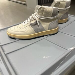 Collegium Men’s Cream and Gray High-Top Sneakers